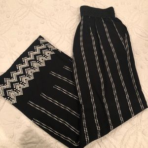 Brand new black white Summer bell bottom pants